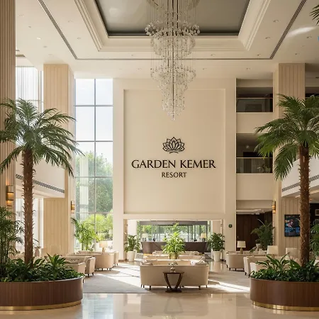 ホテル Garden &